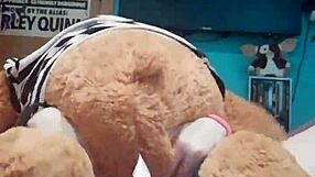 ¿TE GUSTARÍA SER MI OSITO DE PELUCHE?