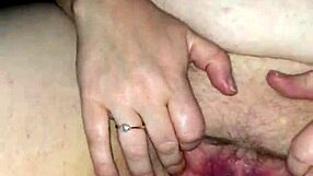 Cum inside me bitch: Naughty wife gets fucked with a bottle