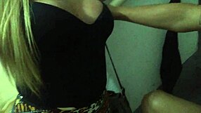 i met my cuckold neighbor on the stairs, we jerked off together, samuka ventura