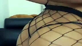 Morenita Performs on Webcam.