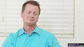 SEXY BIG TITS MILF BLONDE FEELS INTENSE PLEASURE DURING PROFESSIONAL MASSAGE