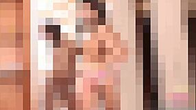 Flasher ma culotte sous la jupe me rend trempée