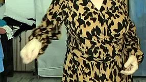 Mariaold Shakes Big Boobs