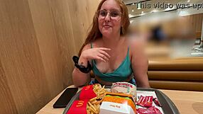 Trix Mendes wanted to fuck after stopping for food