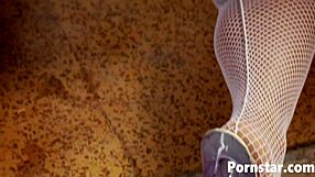 kerry louise is ready to suck that fantastic cock