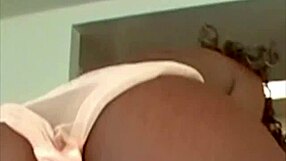 Ebony Gets A Blowjob And A Fuck