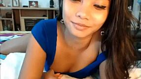 Asian beauty spied through LiveFilipinaCams com lens