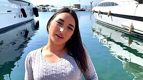 sarah 21 years old hostess in saint tropez