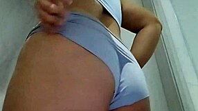 Leaked video of curvy latina milf andreaanonima looking stunning