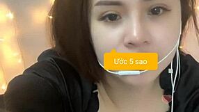 Big tits on display in detailed view