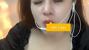 Big tits on display in detailed view