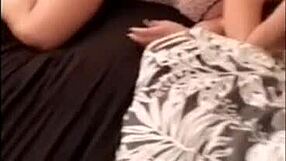 I watch Esperanza Gomez give the best pussy lick on webcam