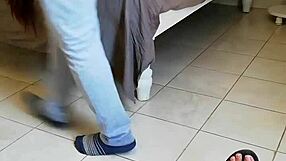 Masaje a mi mujer: A relaxing session for my wife.