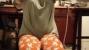 Grey workout turns into a fun stretching session with kinky amateurs