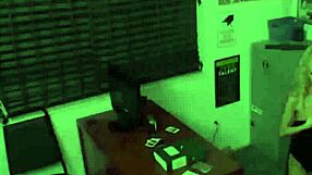 teen robber sadie hartz, so petite, lets guard screw me to avoid charges.