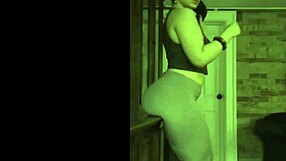 Teen Ass vs Milf Big Booty - Bubble Butt Pawg Contrast
