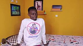 Chef Dazz handles big cock in kitchen