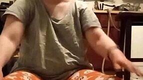 Grey workout turns into a fun stretching session with kinky amateurs