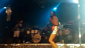 Duo Anavitoria Shaking Ass Nicely