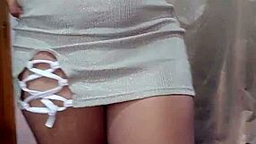 el pervertido de mi cuñado vino a casa y me convenció para follar confieso que tenía muchas ganas de coger contenido casero