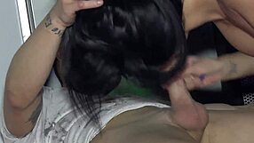 Susy Gala and Jose Adiction enjoy a festive holiday together.