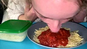 I eats my mans cum pastas and I loves it so much!