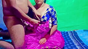 Indian Homemade Bhabhi Sona Seduces Devar in Pink Saree