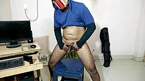 Watching hot porn on mobile nearly cumming in hand