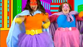 alyssa from bounce patrol shows off natural curves