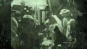 I mess up talkin bout vintage bisexual lesbians