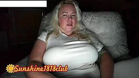 Big Tits Squirt On Webcam!