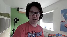 Popular amateur with nice, round, white tits and shaved snatch wins over stupidass British looking nerd and sucks his dick
