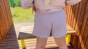 hey, why am i banging this curvy girl's fat ass on a hike?