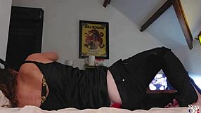 French Amateur Licks Pussy In Doggy