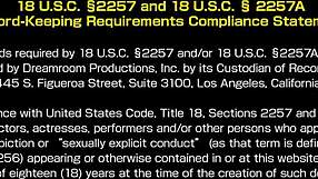 Aoi Shiho ukazuje svou černou kundu v prosté zralé kráse