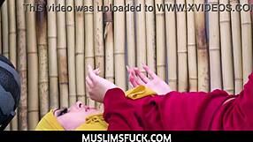 Muslim Wife Under Hijab Craves Orgasm From Teen Arab American Sex