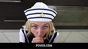 POV继妹布里特布莱尔在硬核行动中摇动肛塞