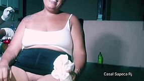 grazy sapeca gets tattoo without panties, flashing all for tattoo artist