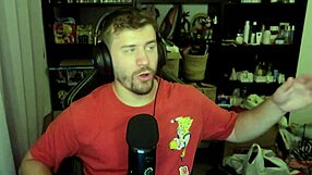 what could go wrong becoming a super hero the lewd knight