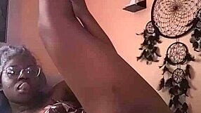 Nae masturbates her pussy in bed with close-ups