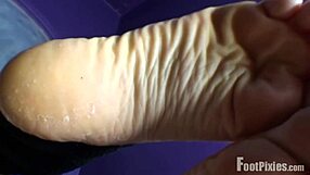 Si Leg Love with Toe Fetish and Legs