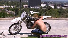 i love watching this amateur brunette babe give an intense blowjob and handjob