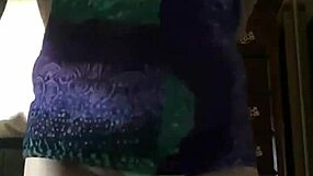 milf mommy takes off her dress