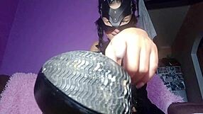 Hot facefuck domination by milf mistress in wild femdom action