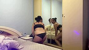 Colegiala Escapes Class for Live Cam