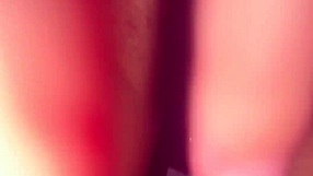 novinha transa e chupa na glory hole da casa de swing