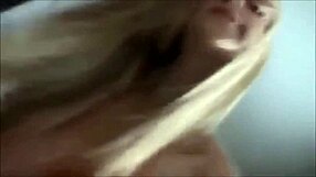 Riesci a reggere la creampie di questa troia norvegese giovane? Zoccola scandinava che sgorga!