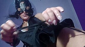 Hot facefuck domination by milf mistress in wild femdom action