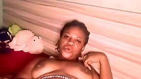 vivi queen from king afrobang masturbates solo in homemade video