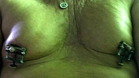 bibishe shares her fetish for feet in casual chat